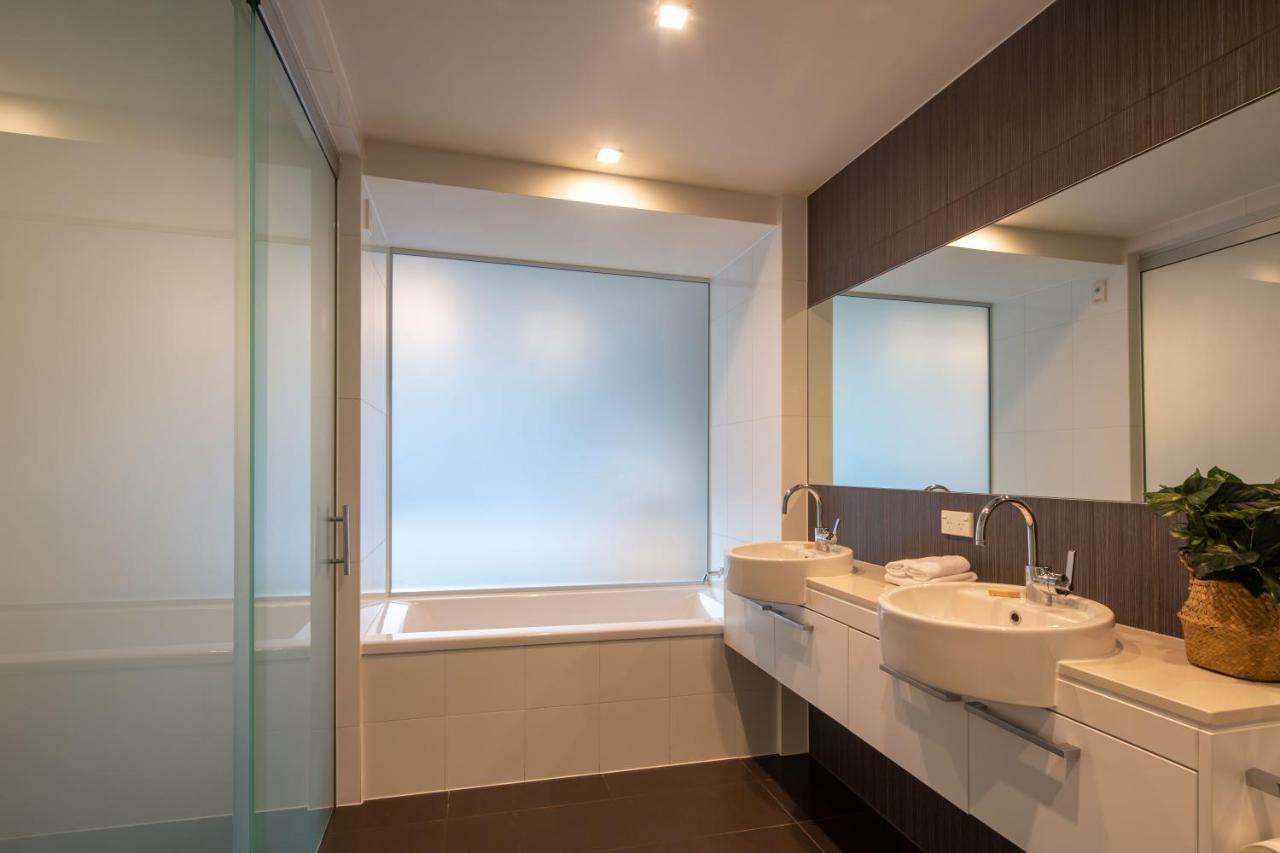 Kent Street Apartments - Element Escapes Queenstown Buitenkant foto